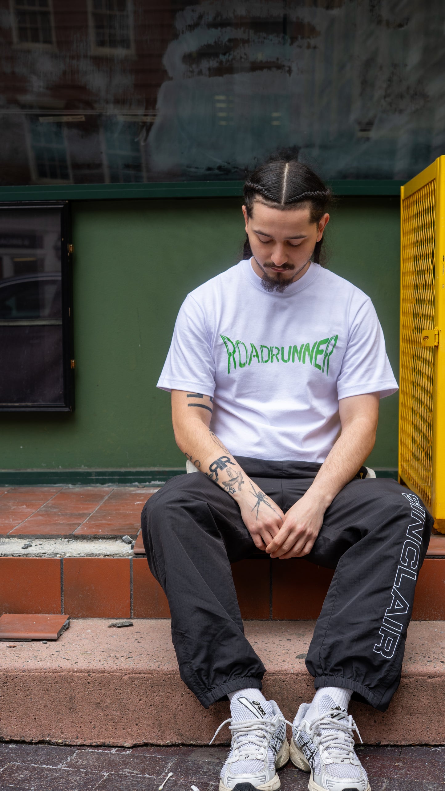 MAX HEAVYWEIGHT CROPPED ROADRUNNER TEE